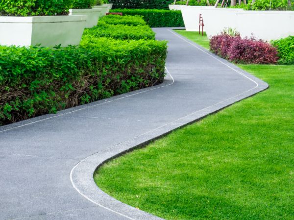 Walkway Curb Installation in Arlington Heights