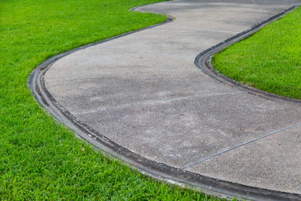 Concrete Sidewalk Construction in Arlington Heights