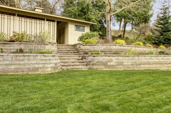 Retaining Wall Construction in Arlington Heights