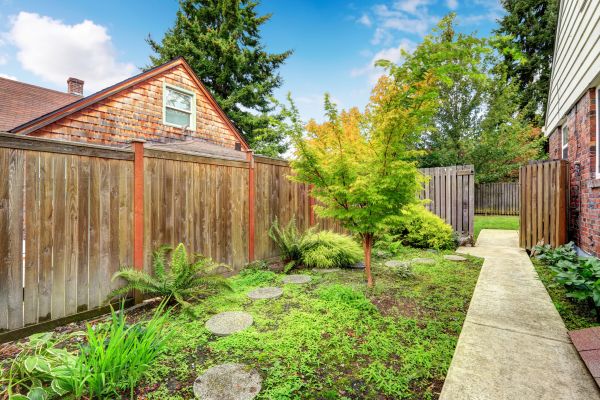 Backyard Walkway Construction in Arlington Heights